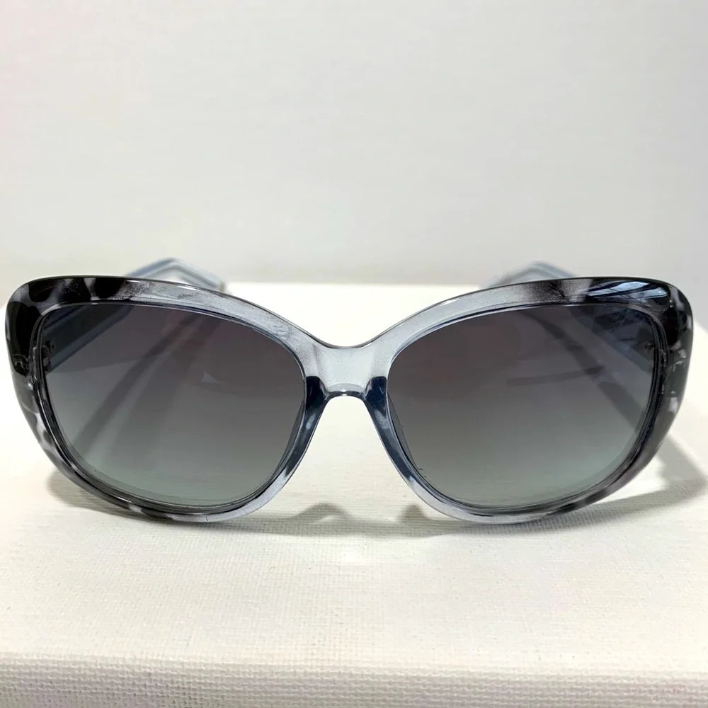 Nine West clear and brown oversized sunglasses